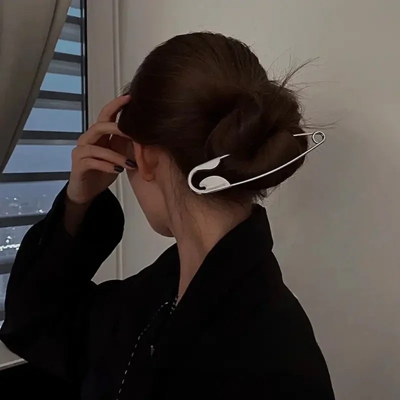 Giant Pin Hair Clip