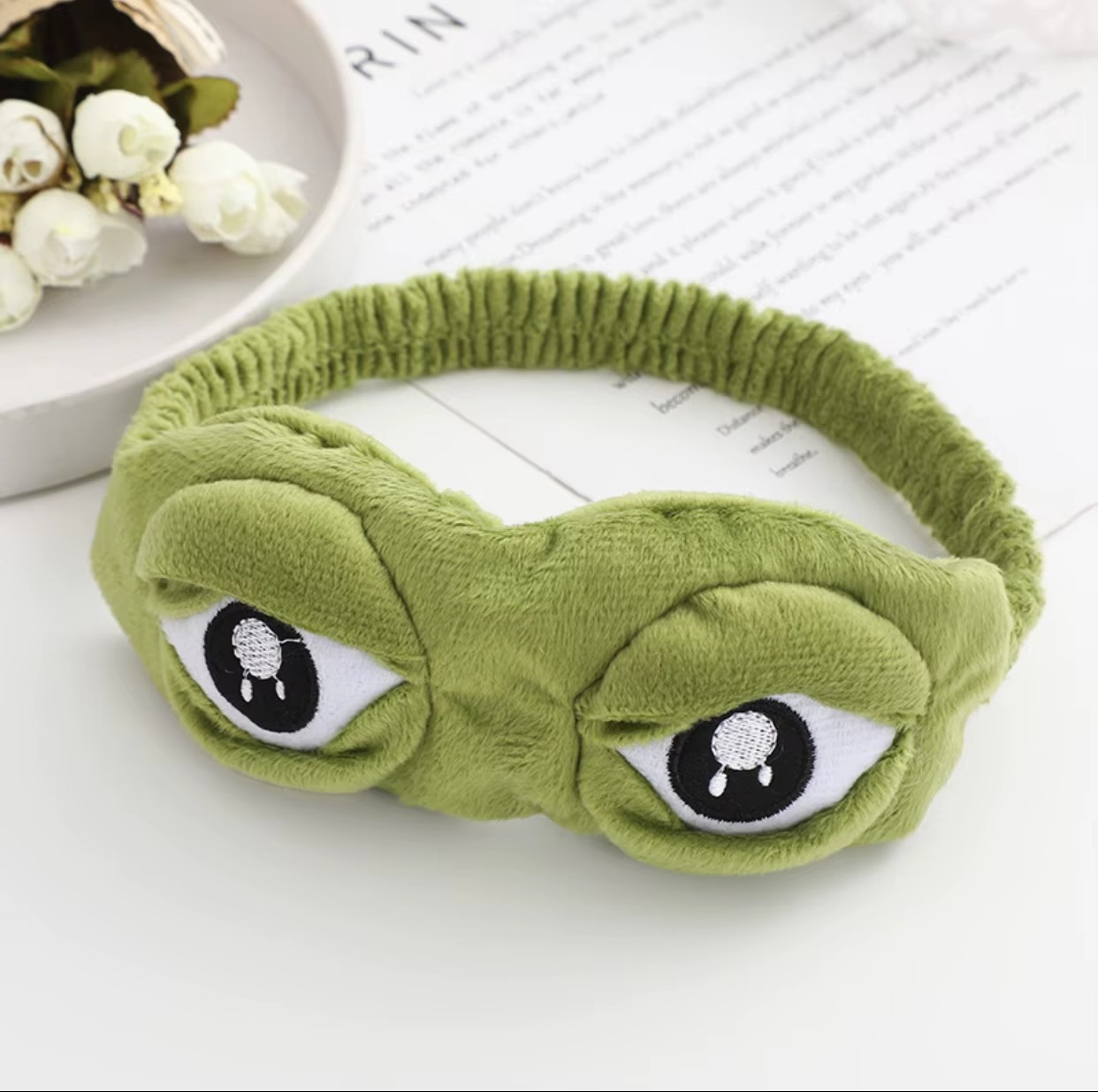 Frog Eye Sleep  Mask