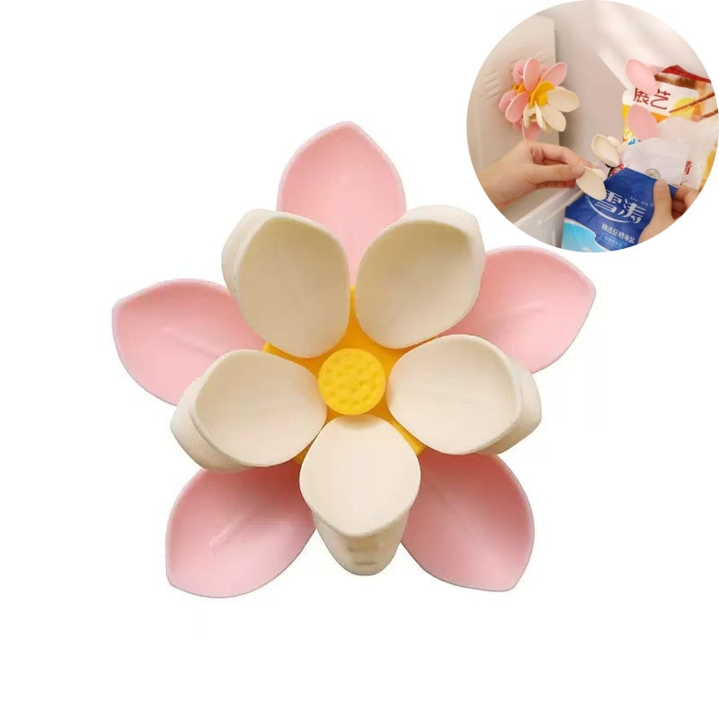 Flower petal clip